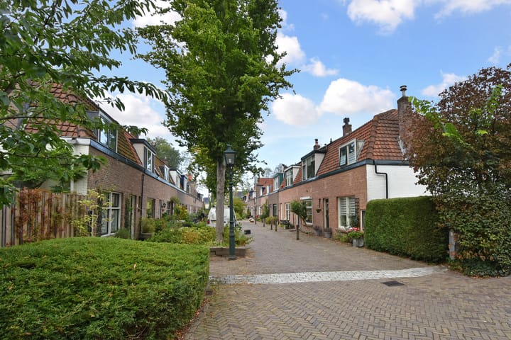 Photo 5 of Zuiderstraat 8