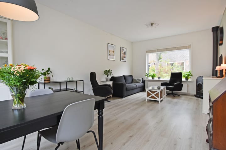 Photo 7 of Zuiderstraat 8