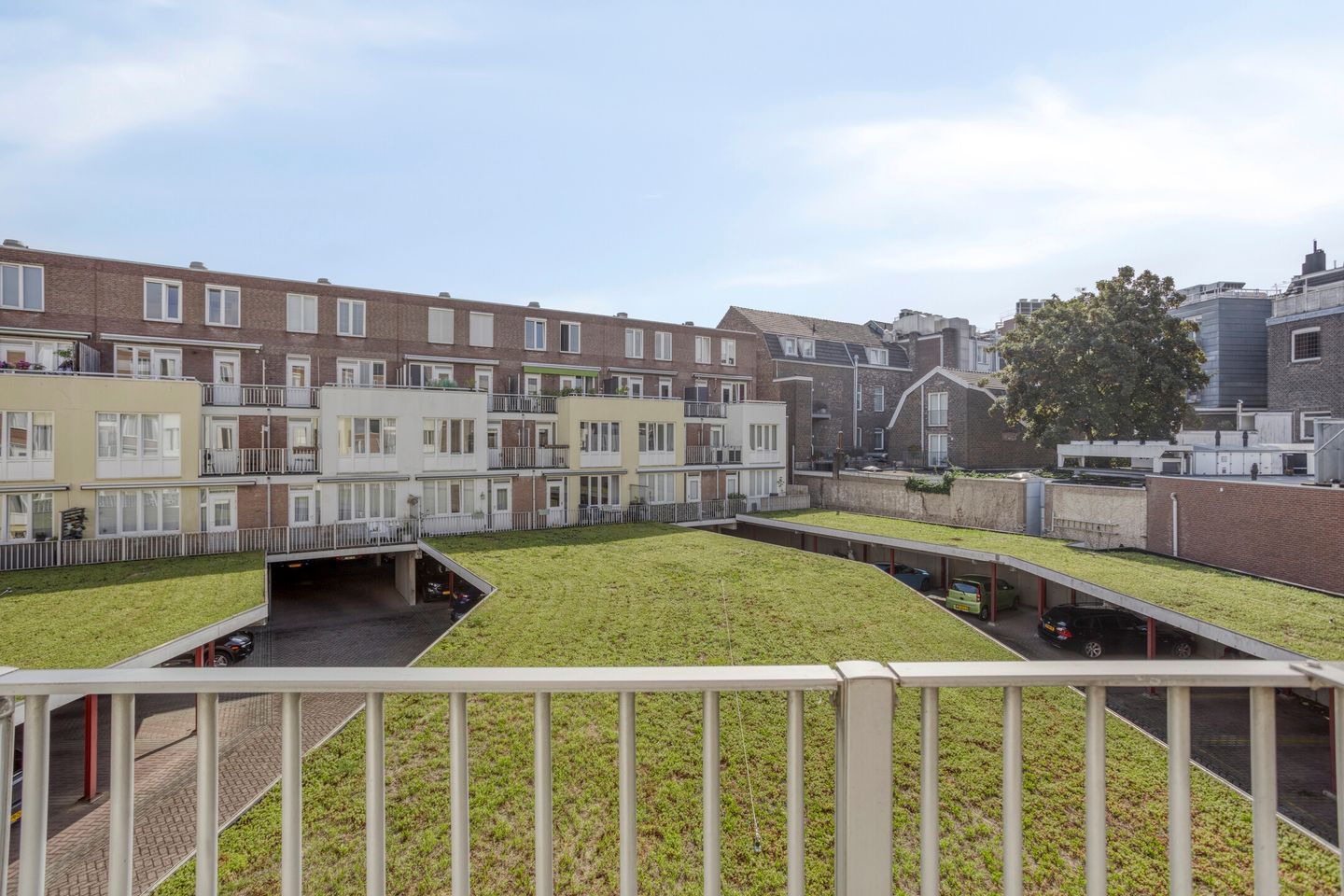 Photo 14 of Wycker Grachtstraat 1-A17