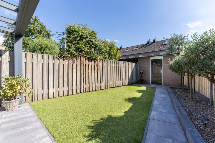 Foto 51 van Klaproosstraat 2