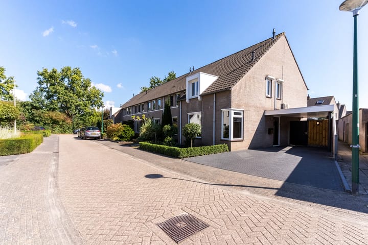 Foto 55 van Klaproosstraat 2