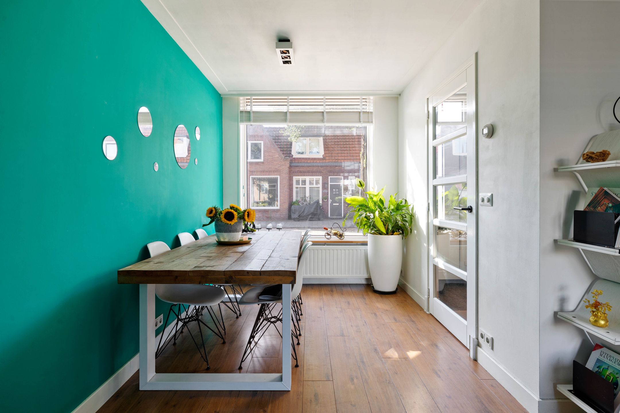 Photo 9 of Trompstraat 172