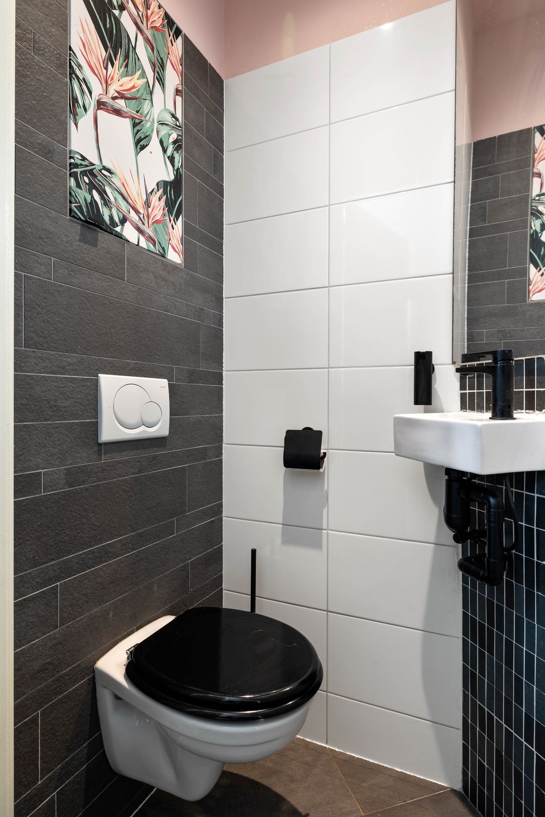 Photo 16 of Trompstraat 172