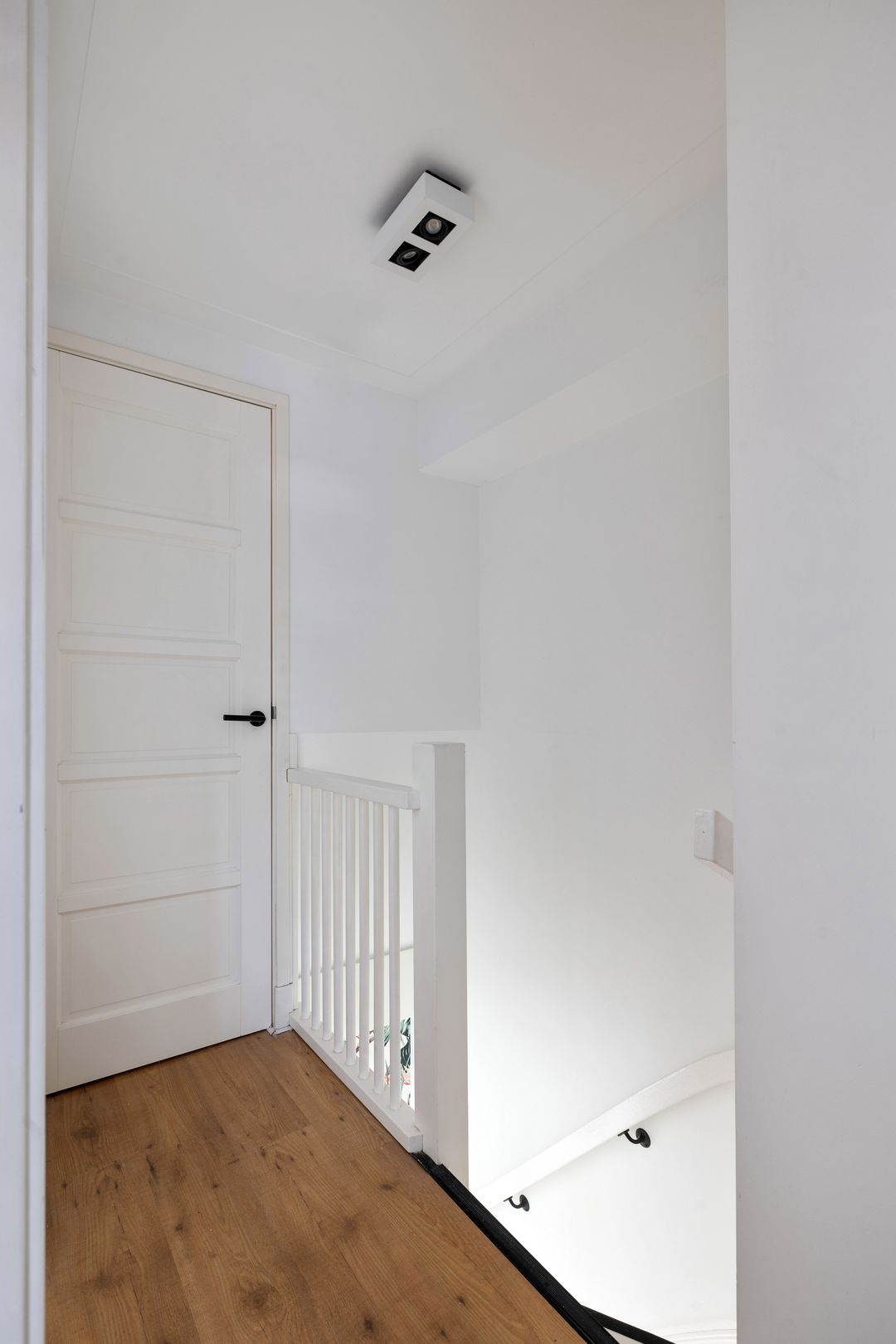 Photo 17 of Trompstraat 172