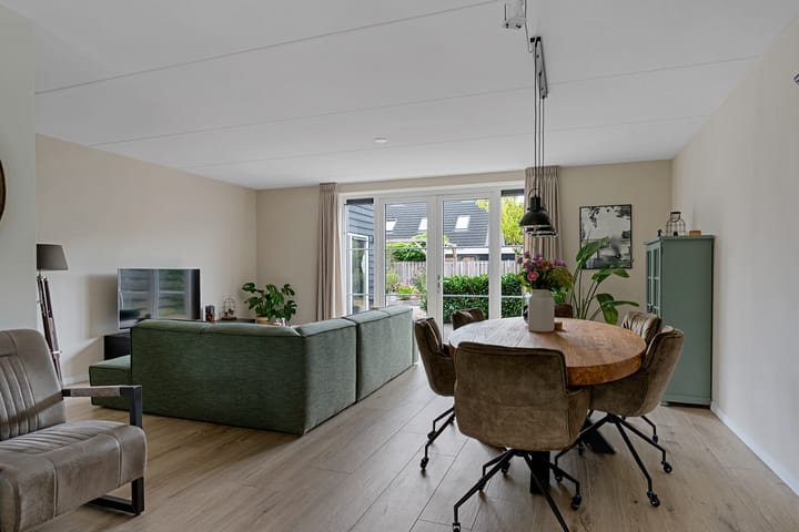 Photo 3 of Titelroas 42-A