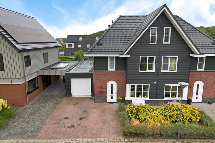 Photo 4 of Titelroas 42-A