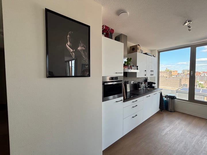 Photo 2 of Brugstraat 110