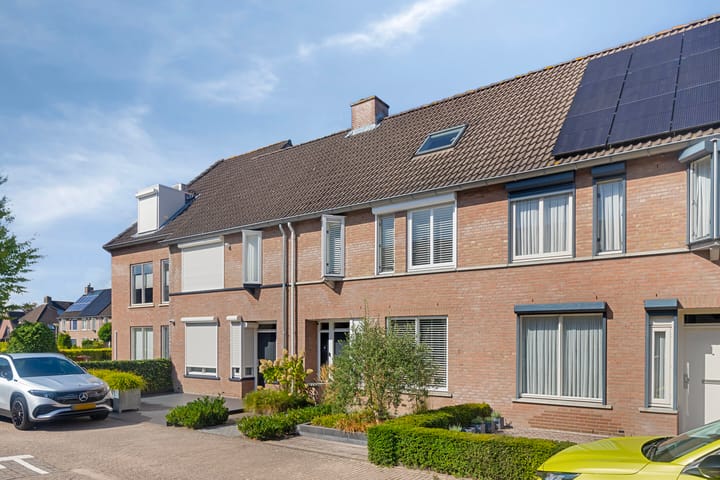 Photo 6 of Cloete 48