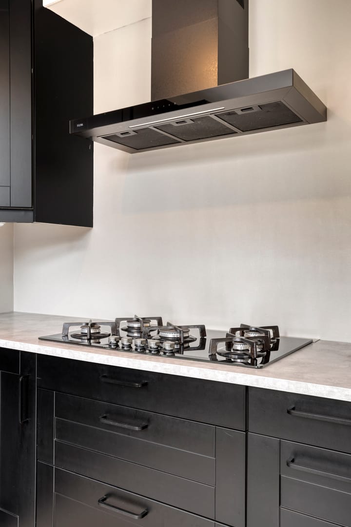 Photo 16 of Cloete 48