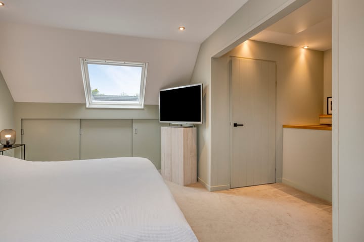 Photo 29 of Cloete 48