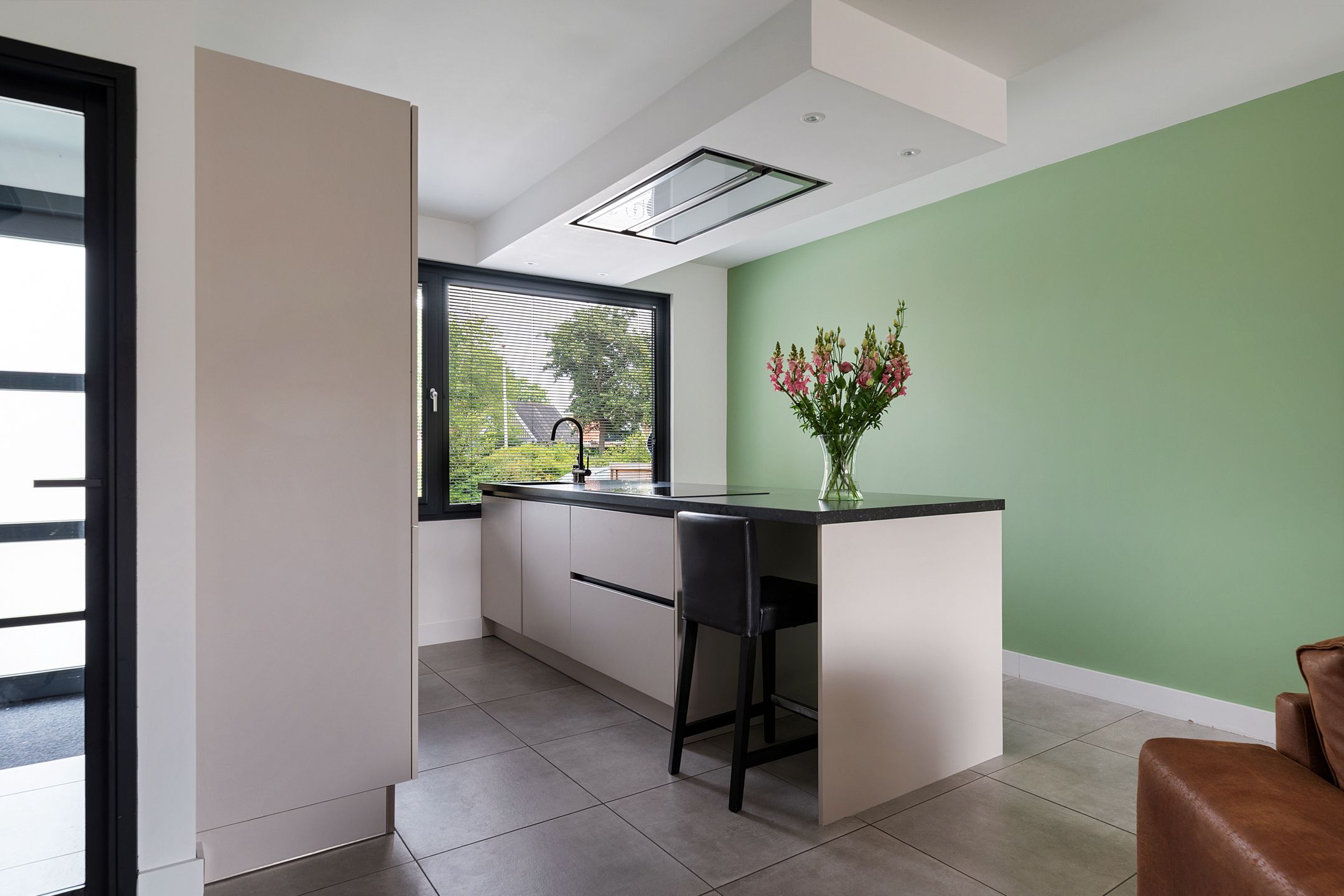 Foto 15 van Melchiorstraat 46