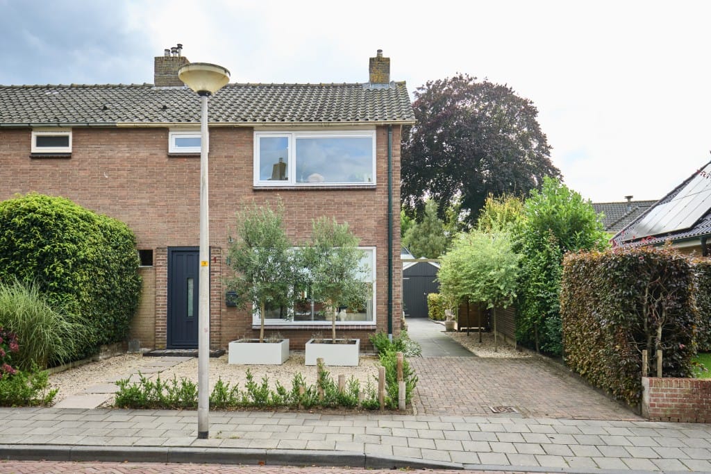 Foto 42 van Waardenborchstraat 1