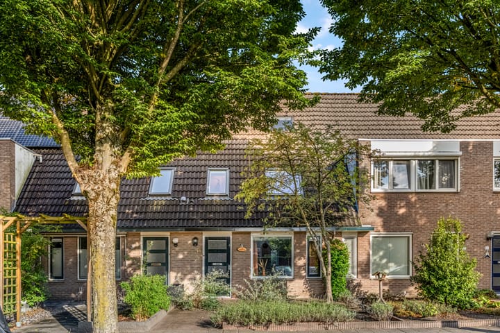 Foto 2 van Bereklauw 48