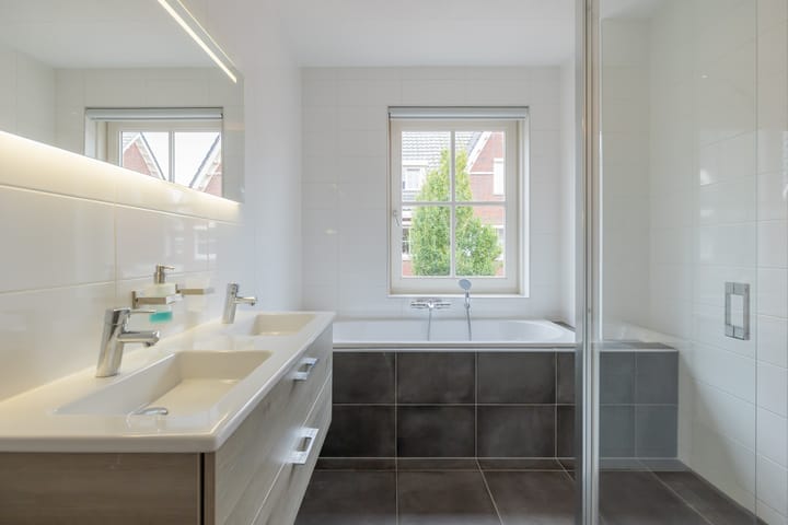 Foto 34 van Tusschen beide Wegen 8