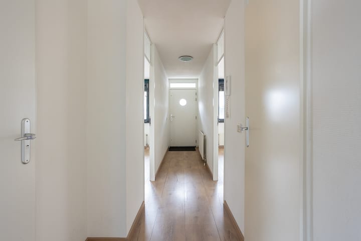 Foto 6 van Naarderstraat 24-A