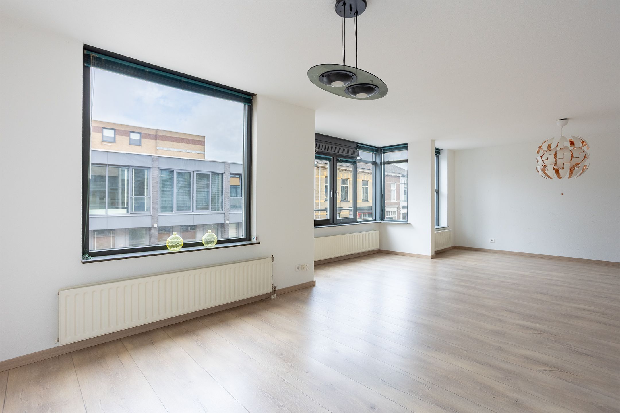 Foto 9 van Naarderstraat 24-A