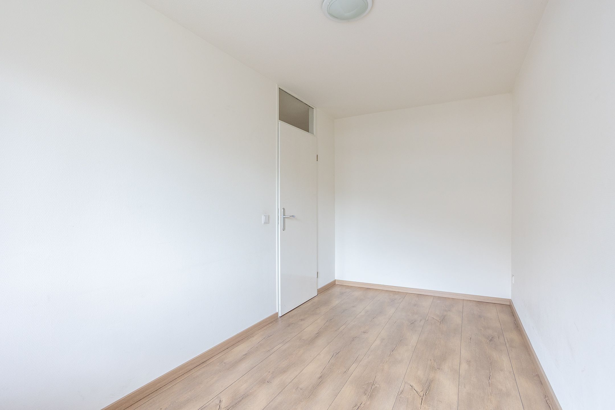 Foto 15 van Naarderstraat 24-A