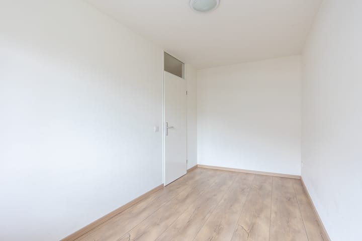 Foto 15 van Naarderstraat 24-A