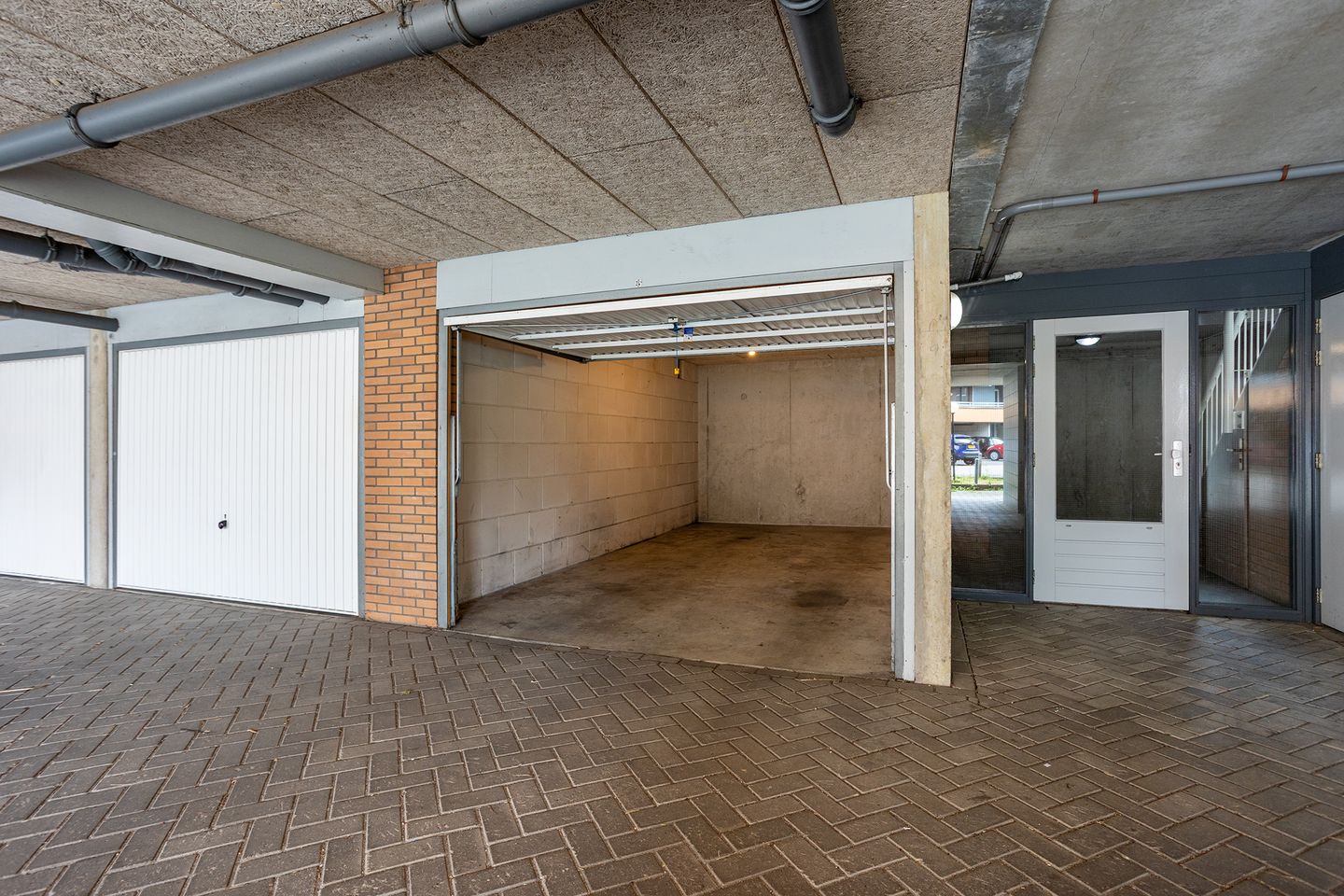 Foto 19 van Naarderstraat 24-A