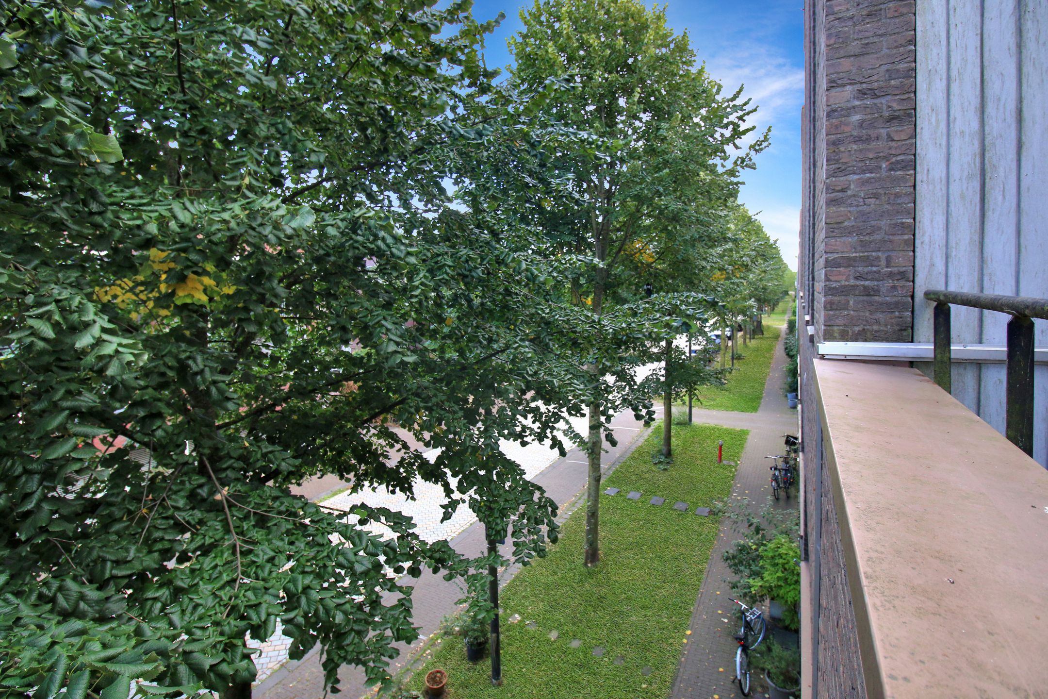Photo 27 of Zwanebloemlaan 210