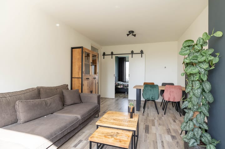 Foto 12 van Hulststraat 21