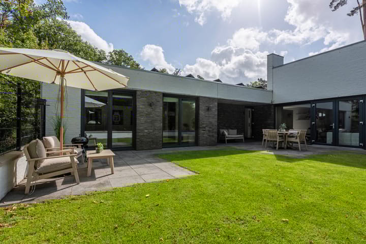 Foto 3 van Larikslaan 25