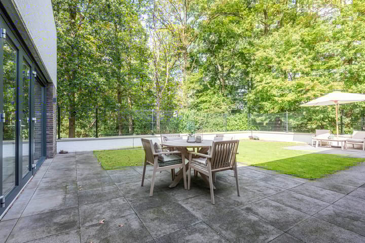 Foto 23 van Larikslaan 25