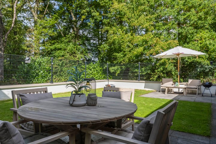 Foto 25 van Larikslaan 25