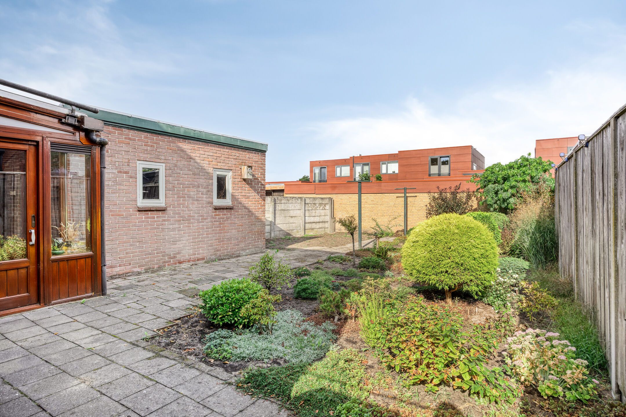 Photo 6 of Julianastraat 22