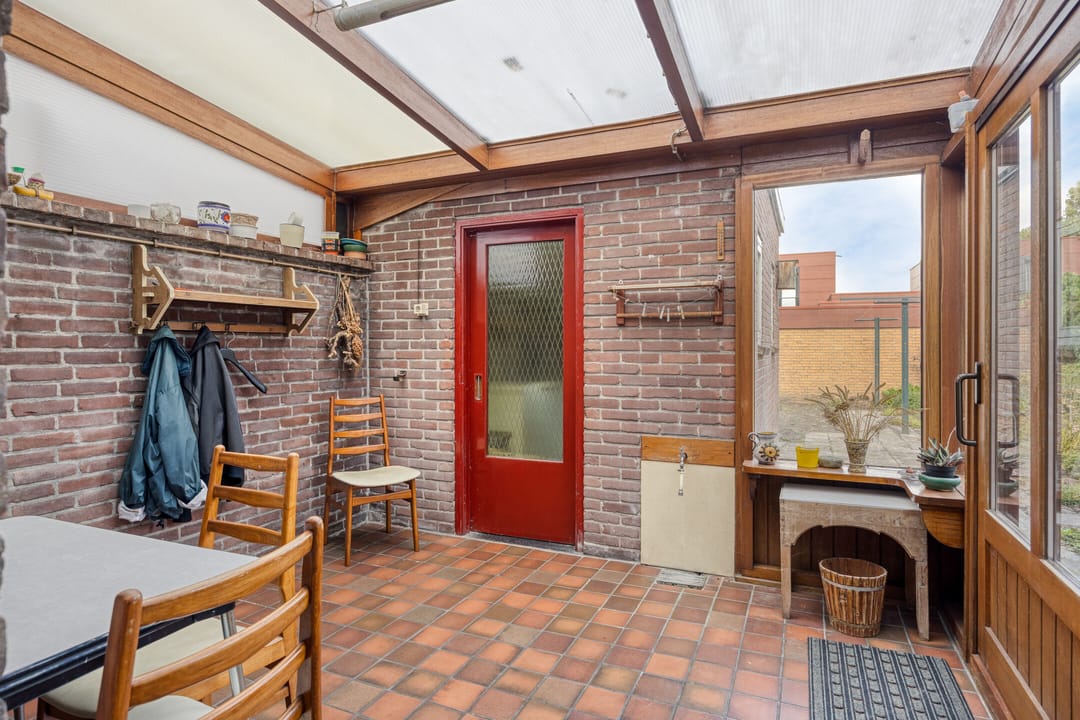 Photo 16 of Julianastraat 22