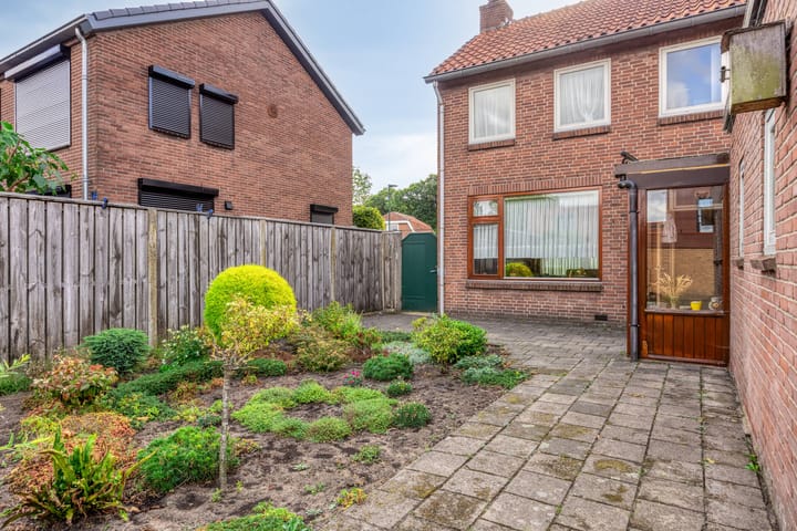 Foto 25 van Julianastraat 22