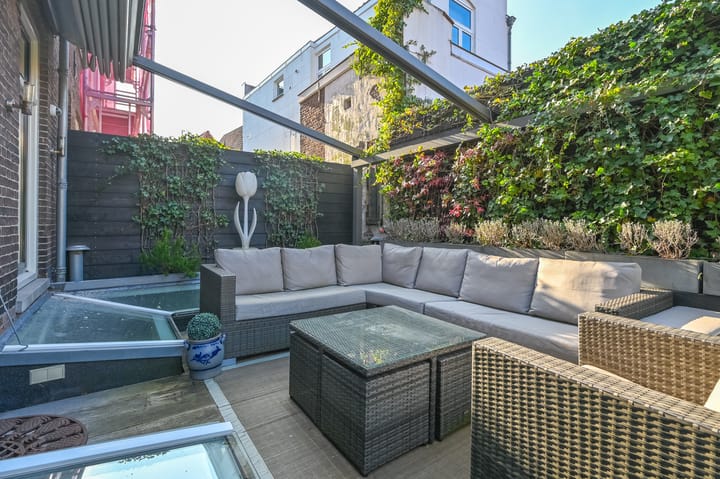 Photo 13 of Nieuwe Groenmarkt 24-A