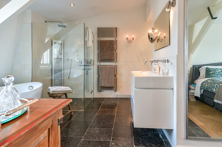 Photo 37 of Nieuwe Groenmarkt 24-A