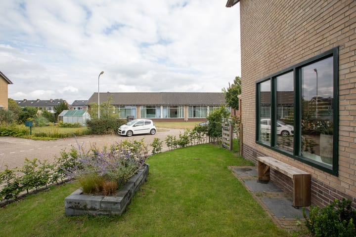 Foto 46 van Henry Dunantstraat 1