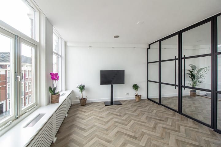 Photo 7 of Paramaribostraat 4