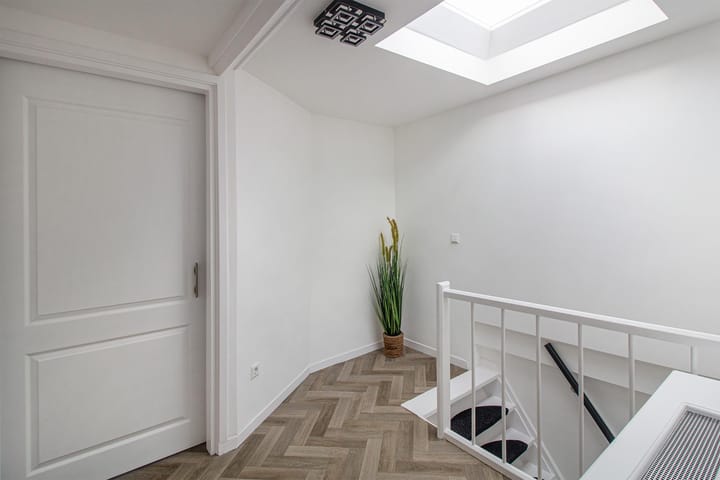 Photo 12 of Paramaribostraat 4