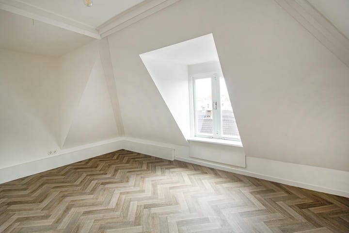 Photo 15 of Paramaribostraat 4