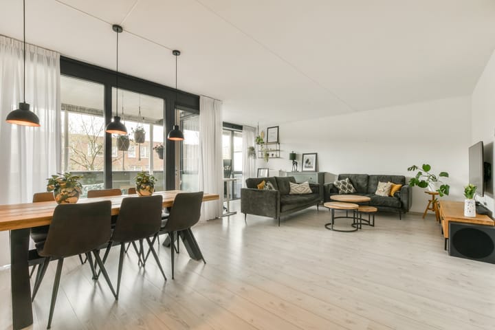 Foto 3 van Johan Hofmanstraat 217