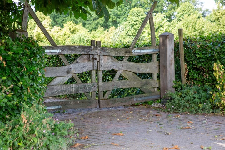 Photo 65 of Pasweg 1