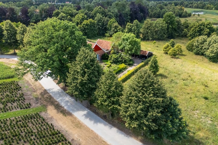 Photo 86 of Pasweg 1