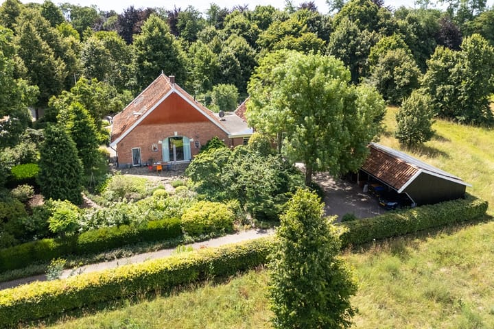 Photo 90 of Pasweg 1