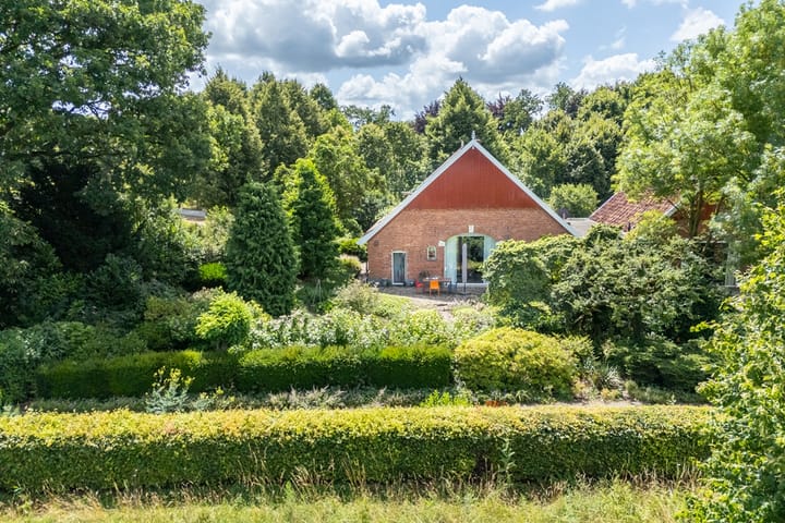 Photo 91 of Pasweg 1