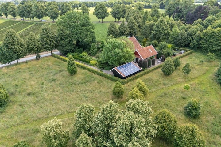 Photo 92 of Pasweg 1