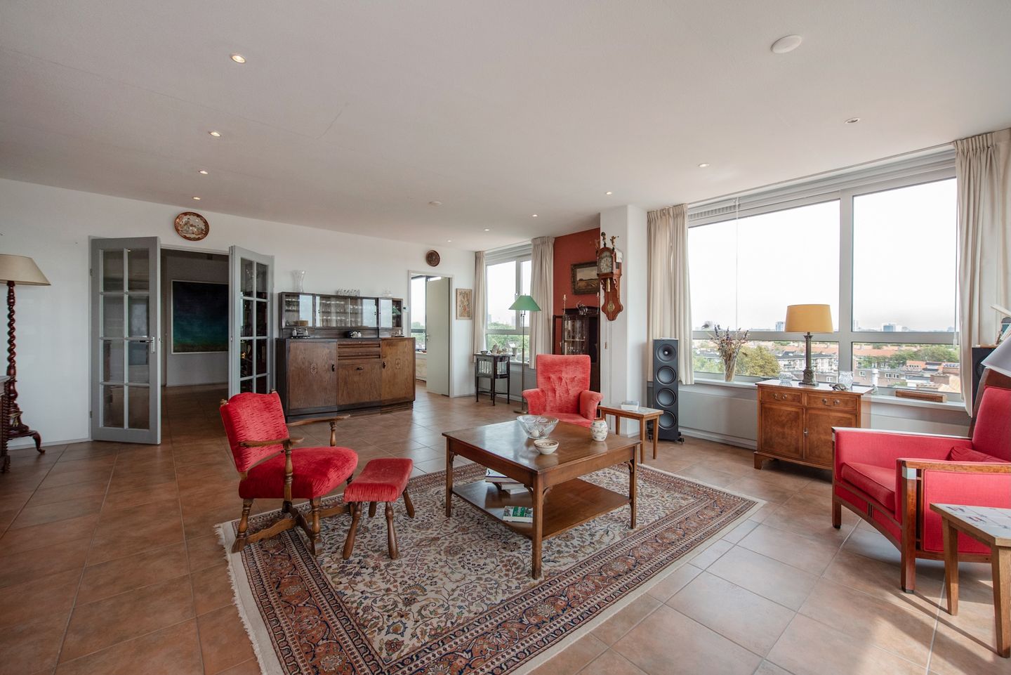 Photo 10 of Burgemeester Elsenlaan 241-F602