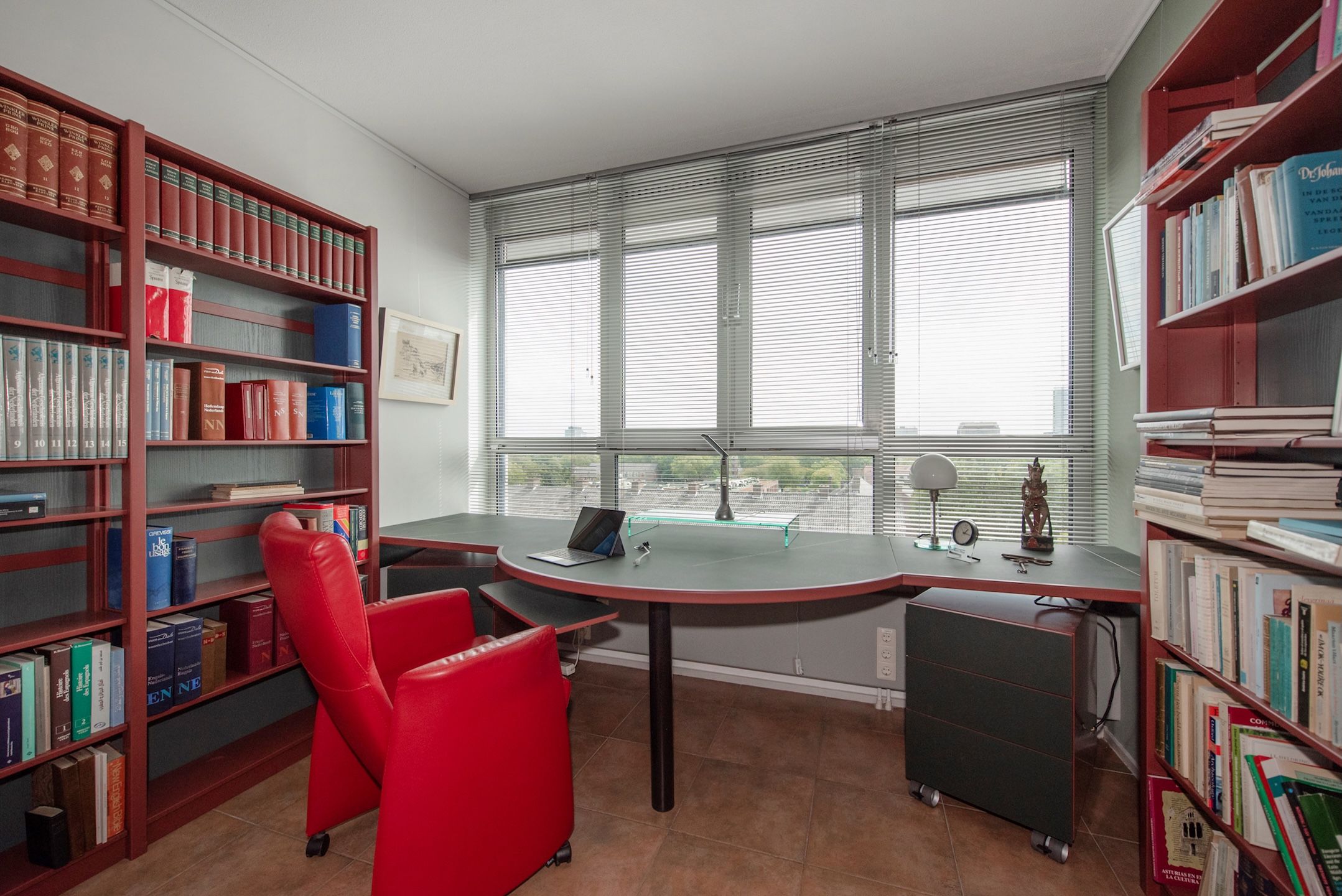 Photo 18 of Burgemeester Elsenlaan 241-F602