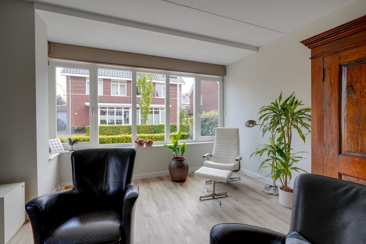 Foto 13 van Fransetuinlaan 1