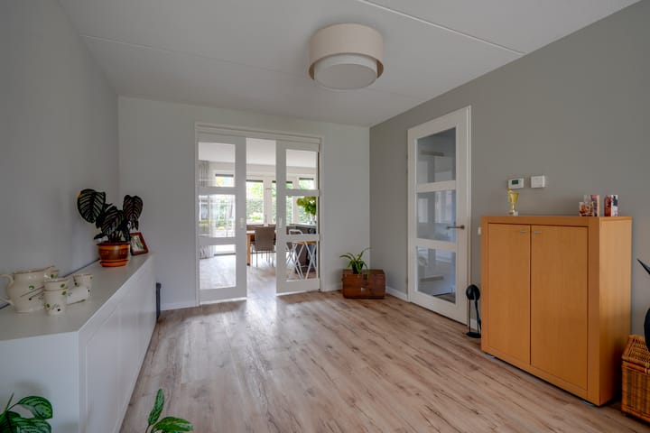 Foto 15 van Fransetuinlaan 1