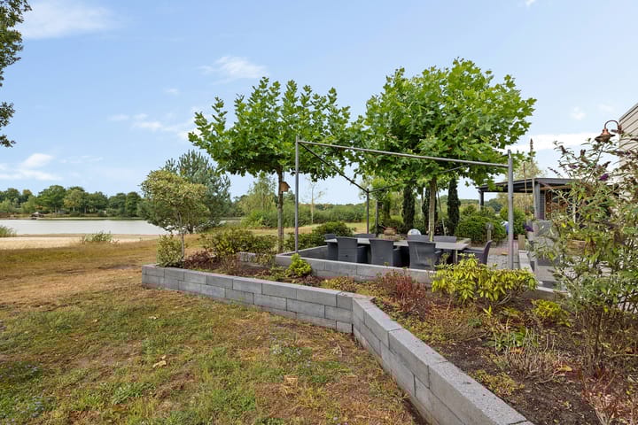 Photo 28 of Ermerzand 146