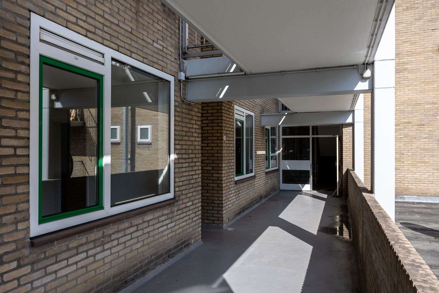 Photo 4 of Van Vollenhovenlaan 10