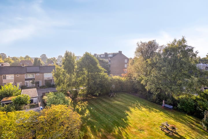 Photo 22 of Johan Wagenaarstraat 16-D